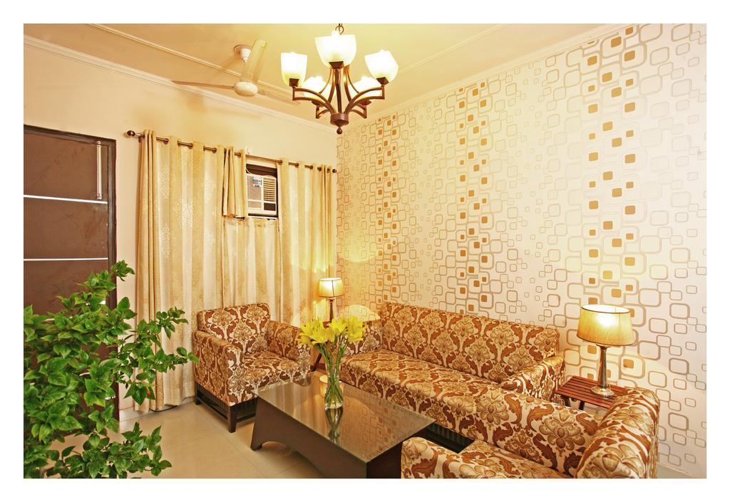 Evergreen 2Bhk Service Apartment Vasant Kunj Fortis Ilbs Нью-Дели Экстерьер фото